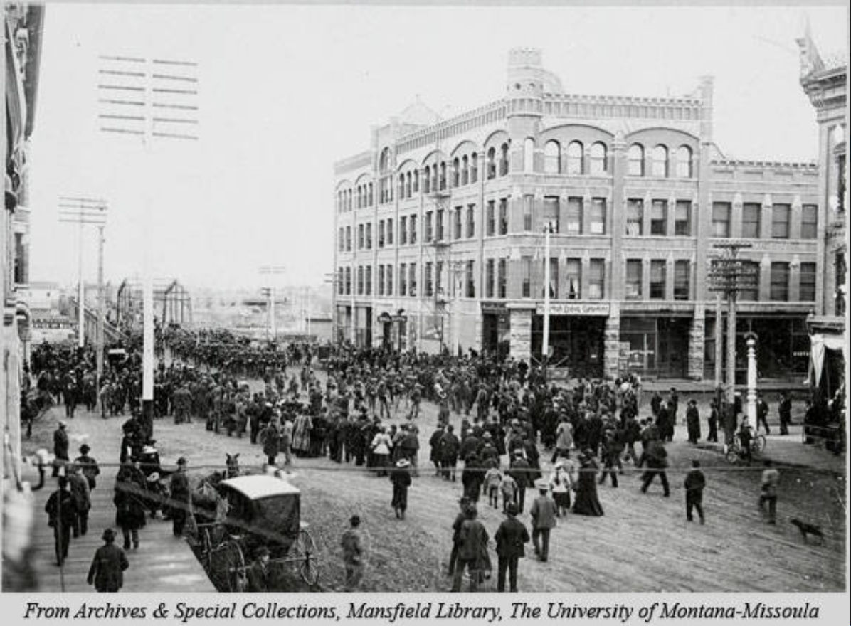 Downtown Missoula, Easter Sunday